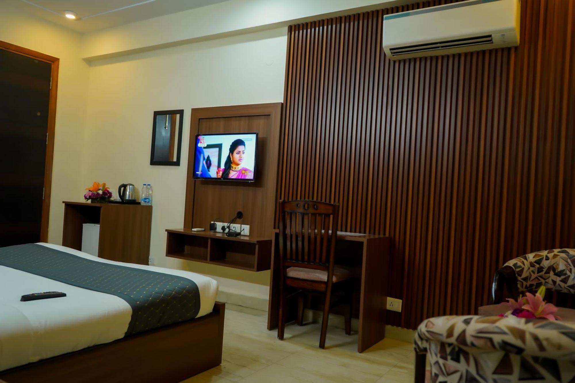 Hotel The Luxe 18 - Golf Course Road Gurgaon Eksteriør billede