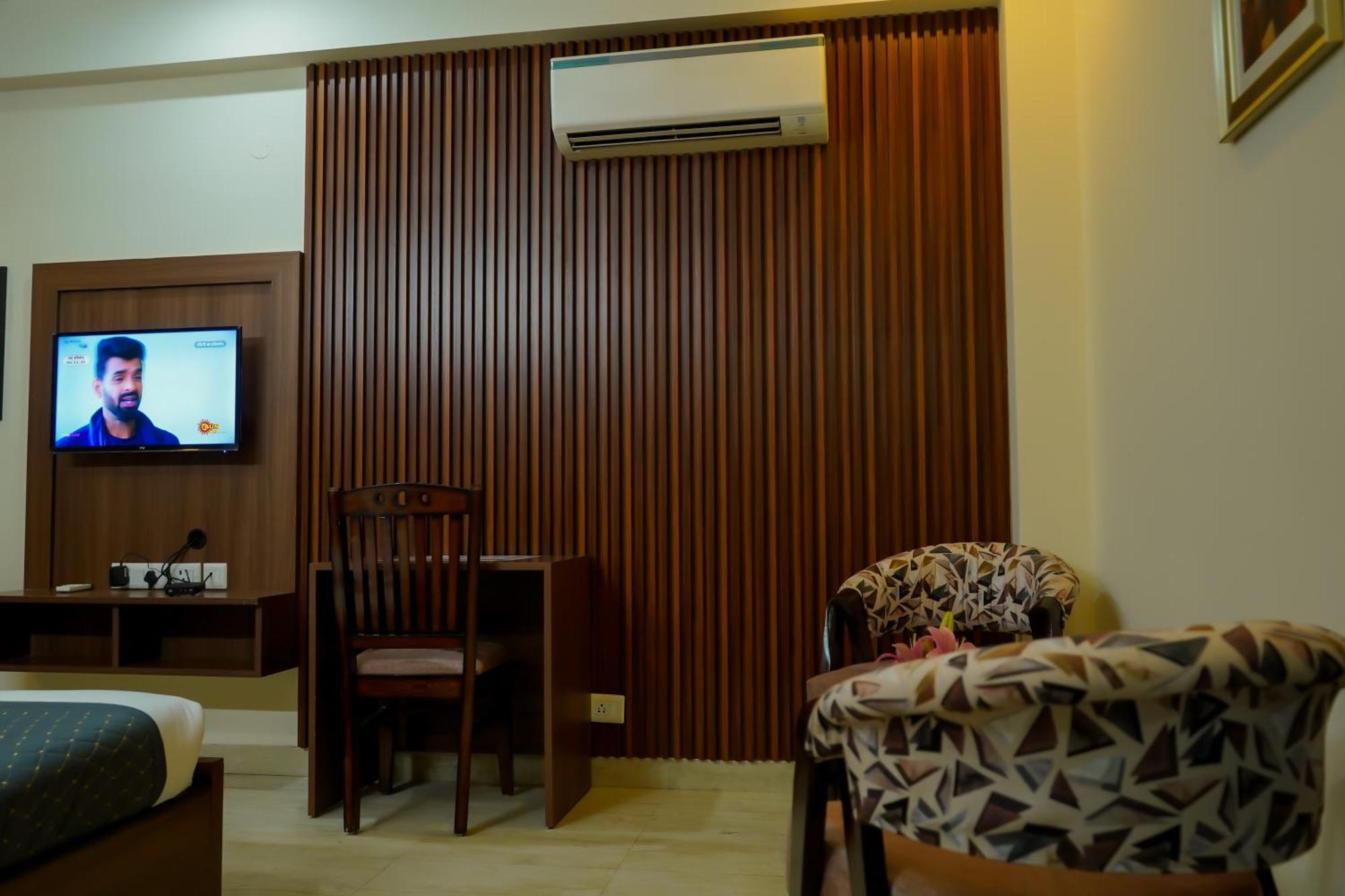 Hotel The Luxe 18 - Golf Course Road Gurgaon Eksteriør billede