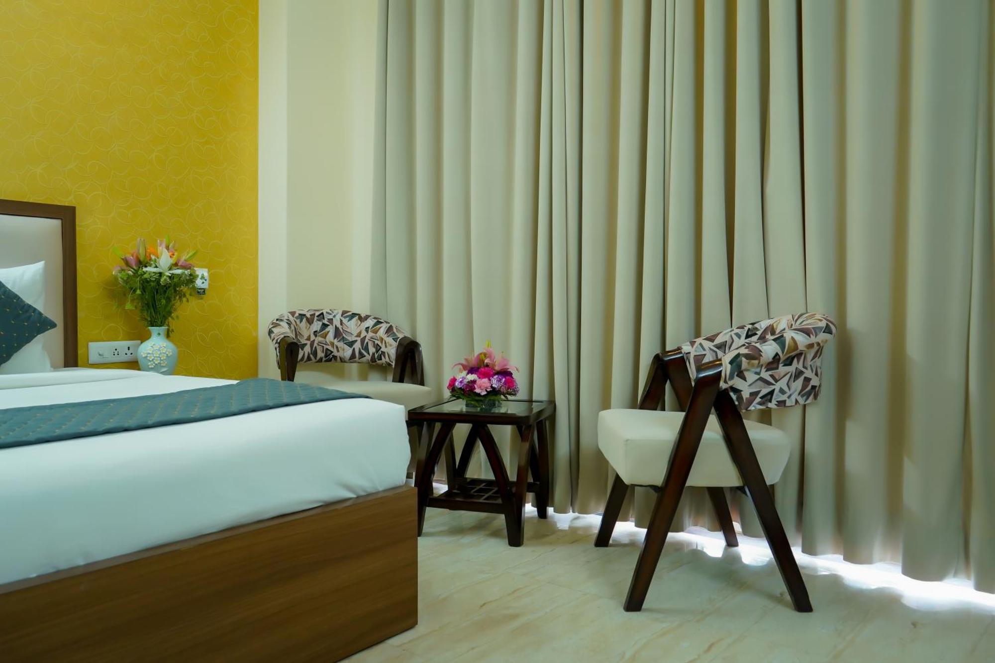 Hotel The Luxe 18 - Golf Course Road Gurgaon Eksteriør billede